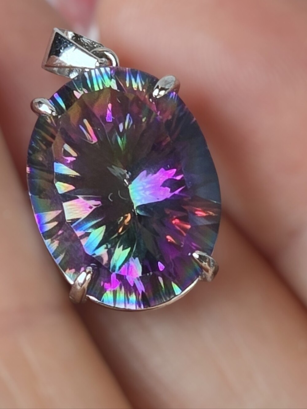 925 Sterling Silver Pendant 1.4x1.8cm With Natural Mystic Quartz